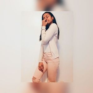 Meet your Posher, Lisaidy